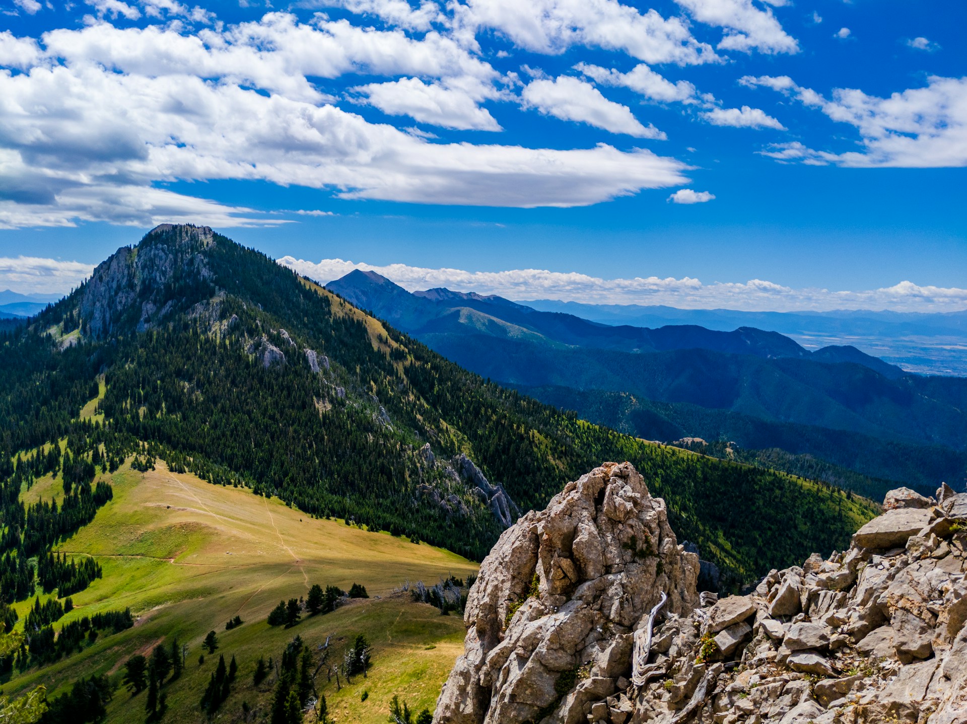 Mountain landscape in Bozeman, Montana